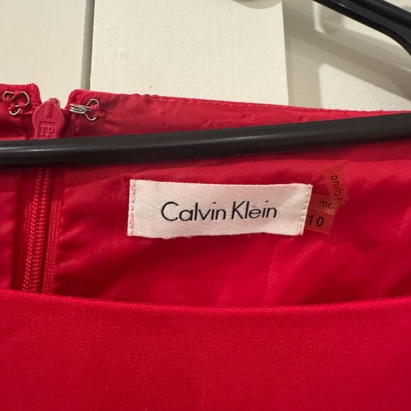 Calvin Klein size 10 color block - Picture 3 of 5